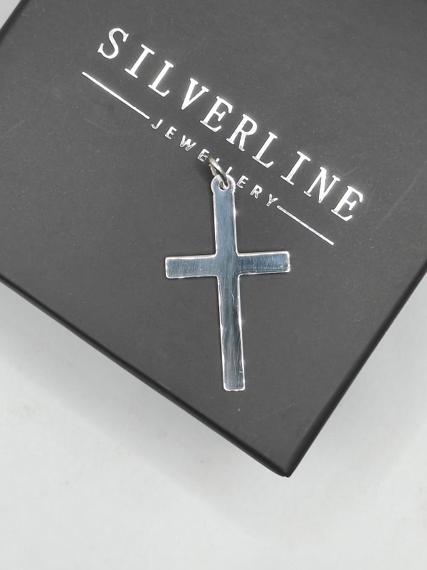Medium sized sterling silver cross pendant